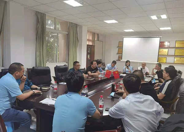 60b784df293b5.jpg DAD0D19B8ADF2004C18E3F0747246A90_副本.jpg